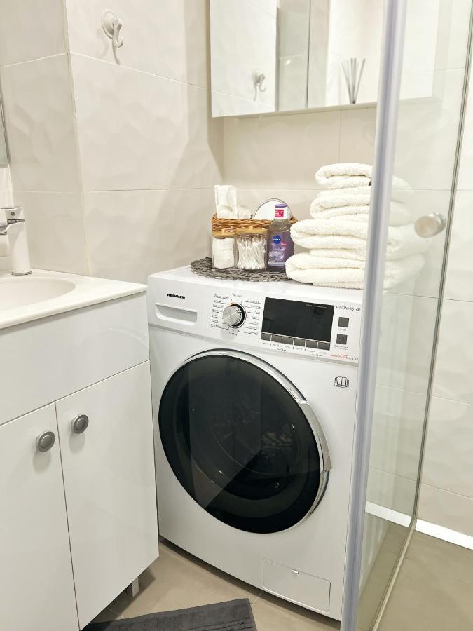 Studio 118 - A Luxury Place,10Min Walk To City Center Timişoara Buitenkant foto