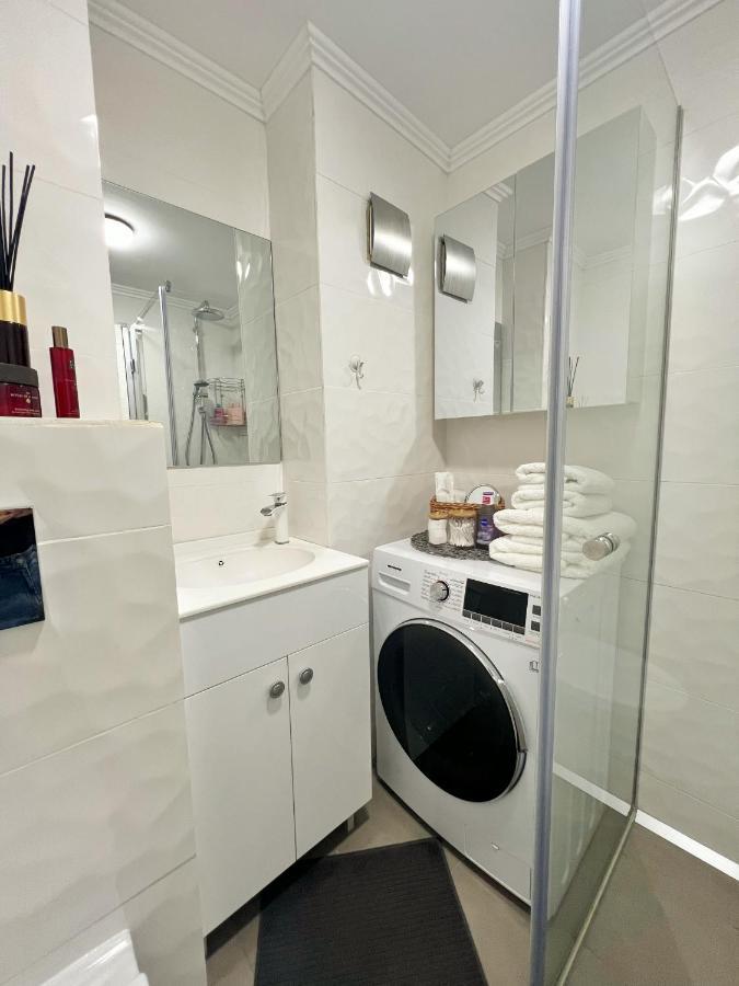 Studio 118 - A Luxury Place,10Min Walk To City Center Timişoara Buitenkant foto