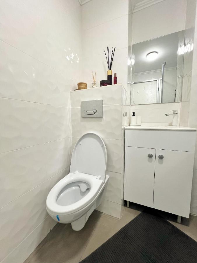 Studio 118 - A Luxury Place,10Min Walk To City Center Timişoara Buitenkant foto